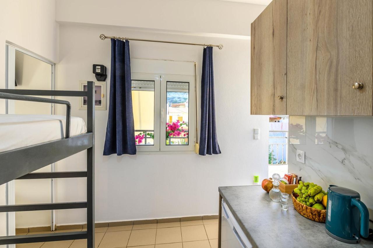 Soso'S Apartments -Vacations Next To The Beach Psari Forada Bagian luar foto