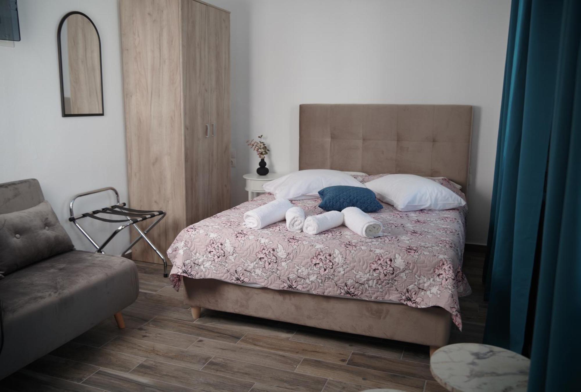 Soso'S Apartments -Vacations Next To The Beach Psari Forada Bagian luar foto