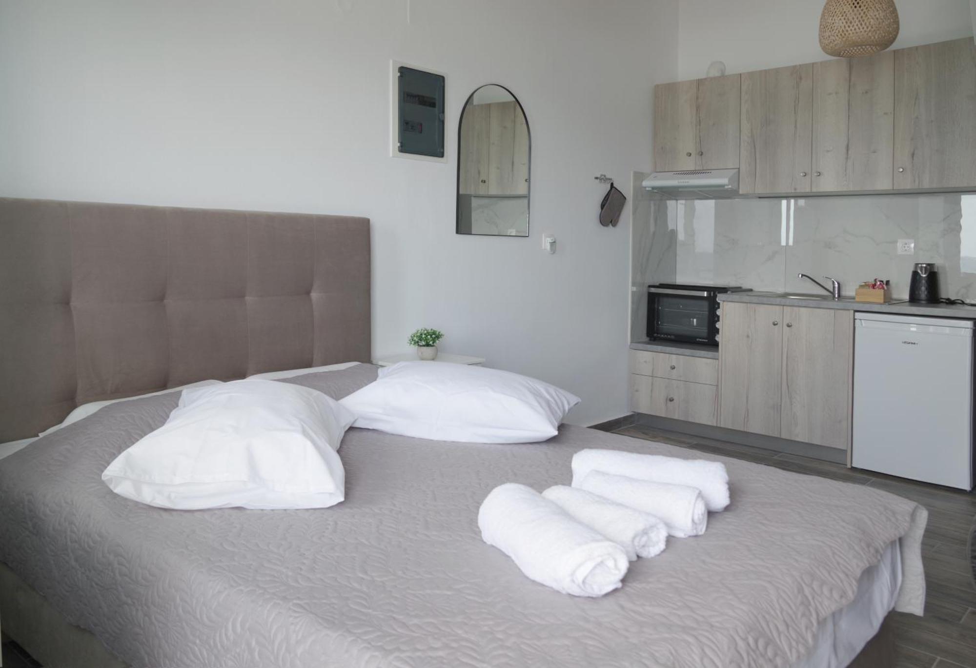 Soso'S Apartments -Vacations Next To The Beach Psari Forada Bagian luar foto